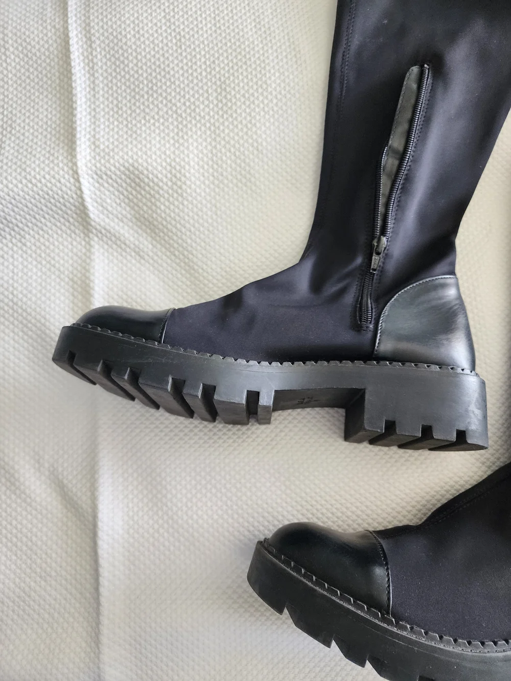 Zara Black Over-the-Knee Flat Boots